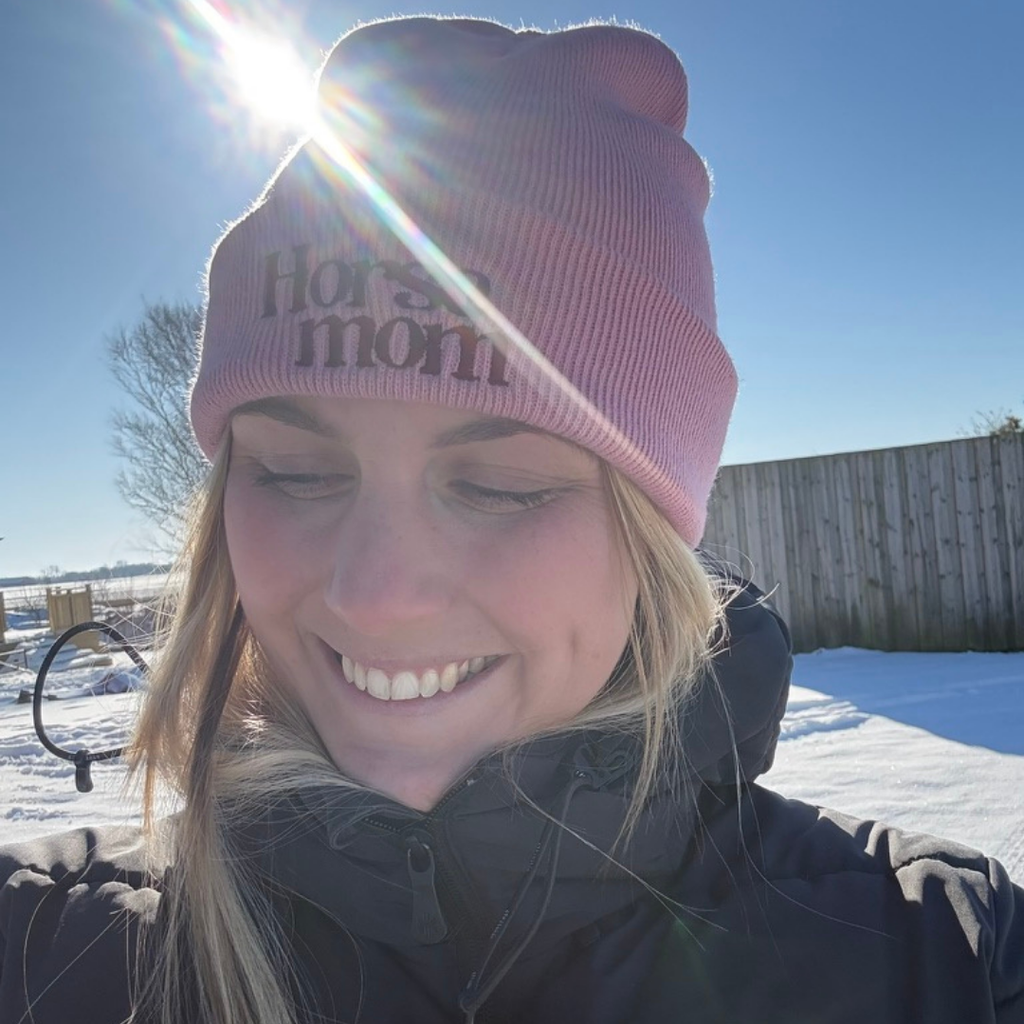 Horse Mom – Mössa med Mudd för Hästmammor